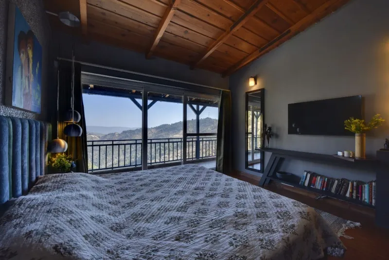 Luxe 4BHK Himalayan Range View - Madalsa Home